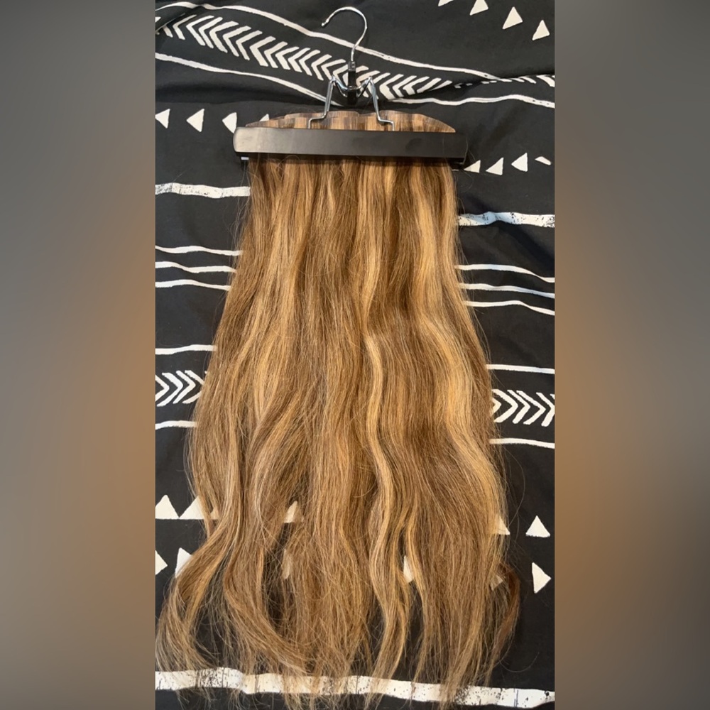 20” Honey Bronzed Caramel Highlight Invisi Clip In Hair Extensions